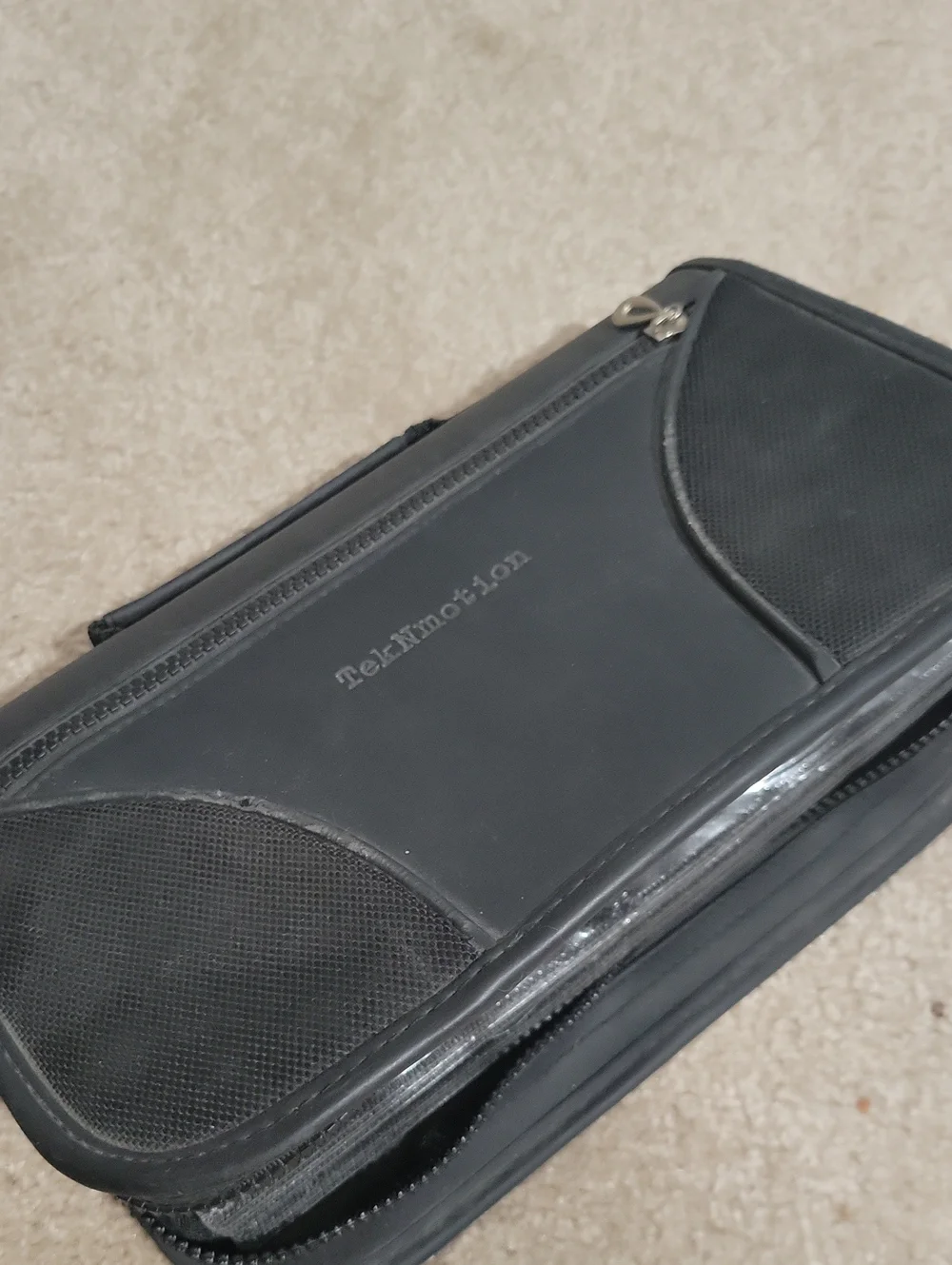 TekNmotion DVD/CD Case/Organizer For 64 DVDs With Cds